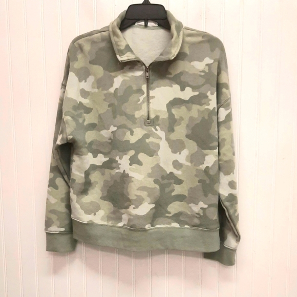 Pink Rose zip pullover size Large - Picture 1 of 4